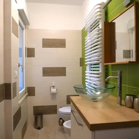 Апартаменты Londonsuite - Nuovissimo Mini