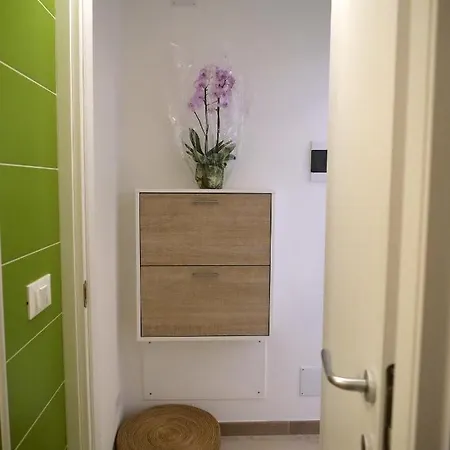 Апартаменты Londonsuite - Nuovissimo Mini Градо